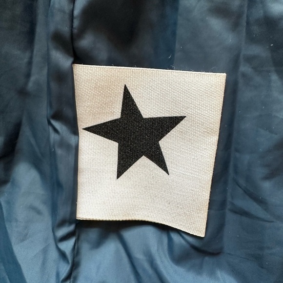 MOLO Kids Funky Camo Drippy Cool Howl Print Puffer removable hood EUC 4 - Picture 7 of 8